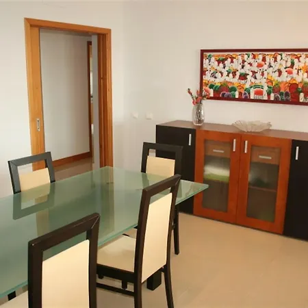 Апартаменты Magnificent 3 Bedroom Apartment In Portimao Портиман