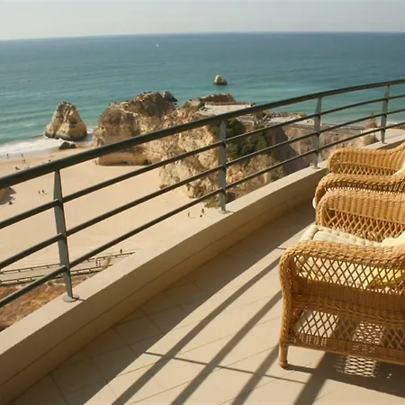 Апартаменты Magnificent 3 Bedroom Apartment In Portimao Портиман